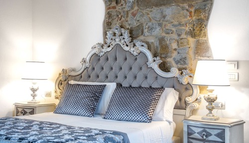 Royal Room