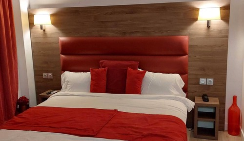 Comfort Villa, 5 Bedrooms, Sauna, Garden View