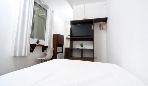 Executive Studio