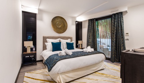Grand Apartment