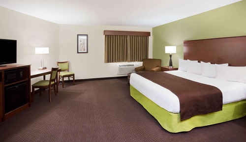 Room, 1 King Bed, Non Smoking