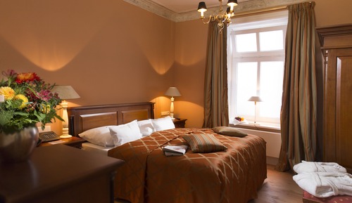 Premium Suite