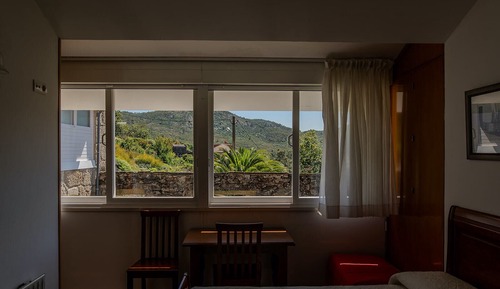 Triple Room, Mountain View