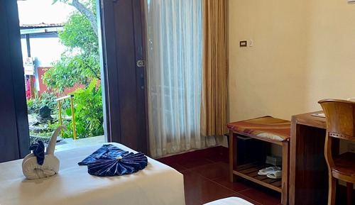 Superior Room, Garden View