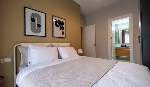 Grand Apartment