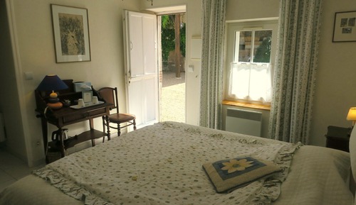 Classic Double Room, Ensuite, Garden View (Le Logis)