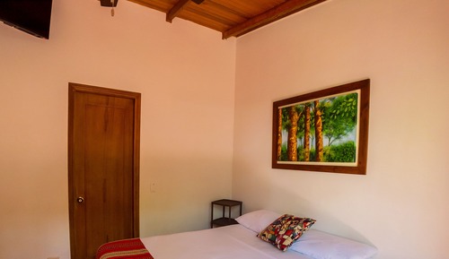 Standard Double Room, Ensuite, Ground Floor (Manglar Doble)