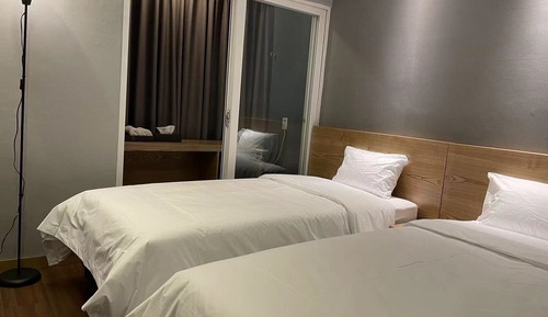Basic Twin Room