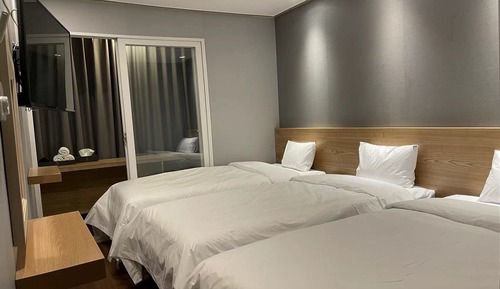 Basic Triple Room