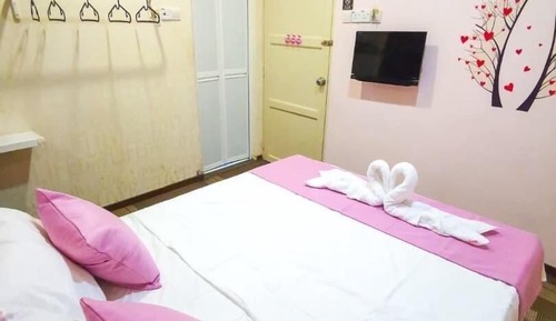 Standard Room, 1 Queen Bed