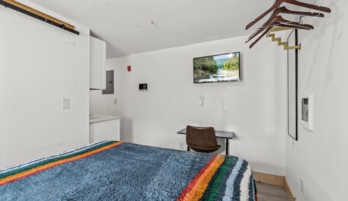 Economy Studio, 1 Double Bed, Non Smoking, City View