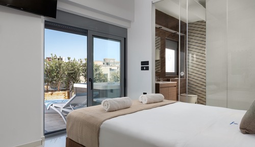 Apartment, 2 Bedrooms, Smoking, Balcony