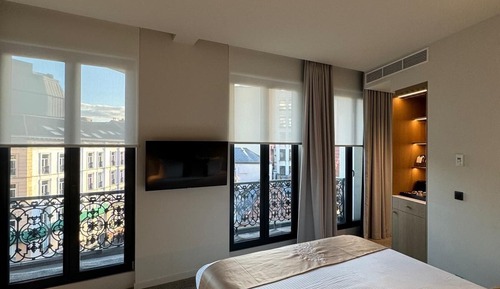 Executive Room