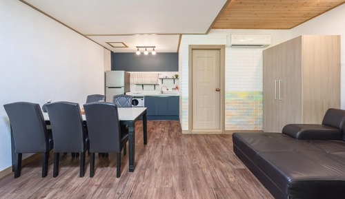 Basic Room, 1 Bedroom (prairie)
