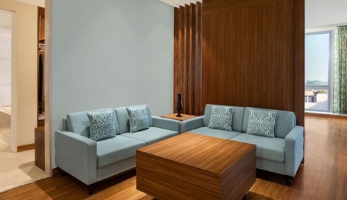 Studio Suite, 1 King Bed, Non Smoking, Corner