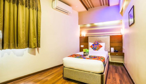 Deluxe Single Room