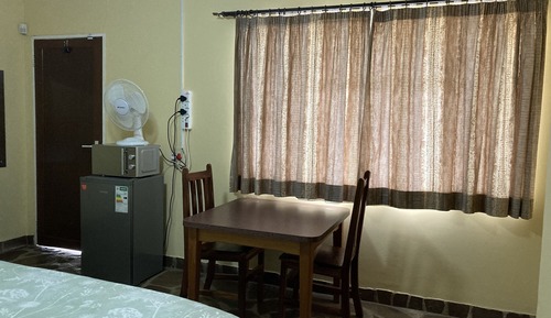 Traditional Double Room, 1 King Bed, Private Bathroom