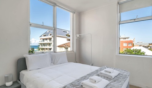 Basic Apartment, 1 Queen Bed with Sofa bed