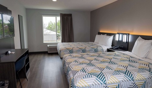 Standard Room, 2 Queen Beds, Non Smoking, Kitchenette