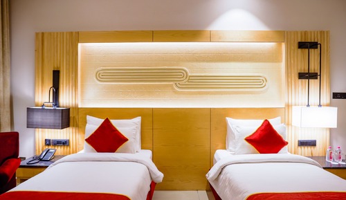 Evoke Room Twin Bed
