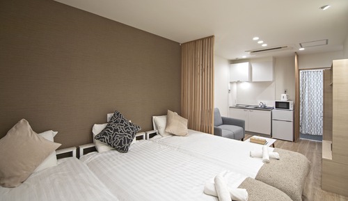 Room 201, Non Smoking