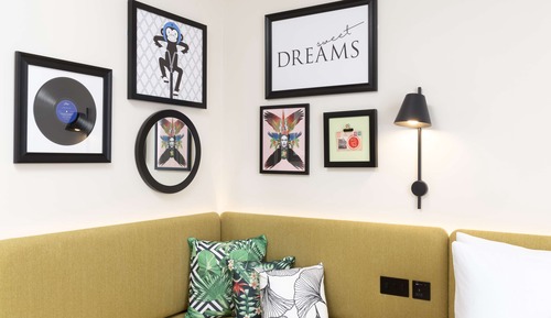 Queen Accessible Room