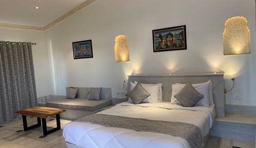 Luxury Room
