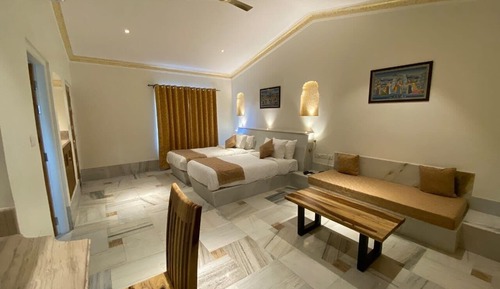 Superior Twin Room