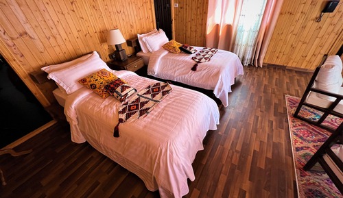 Luxury Twin Room