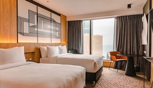 Deluxe Room, 2 Queen Beds, Club Lounge Access (Premium)