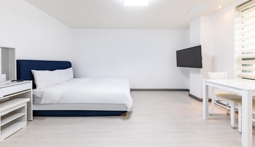 Basic Room, 1 Bedroom (204)