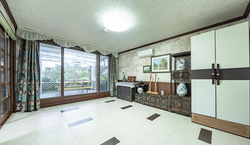 Basic Room, 2 Bedrooms (Keukrakjo)