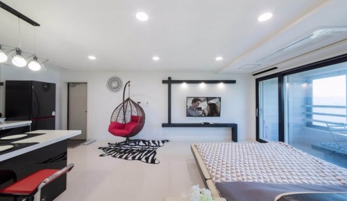 Room (202(Spa))
