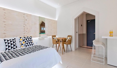 Room (Couple No 101)
