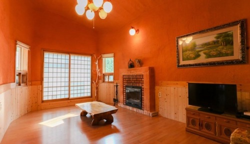 Room (Building Blue (Duplex Unshared House))