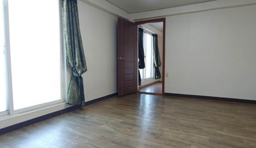 Room (Love room 2)