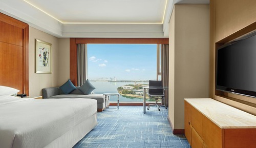 Room, 1 King Bed, View