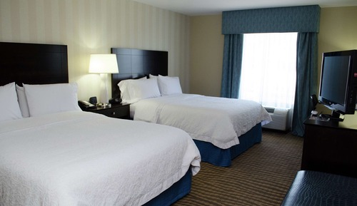Room, 2 Queen Beds, Accessible, Non Smoking