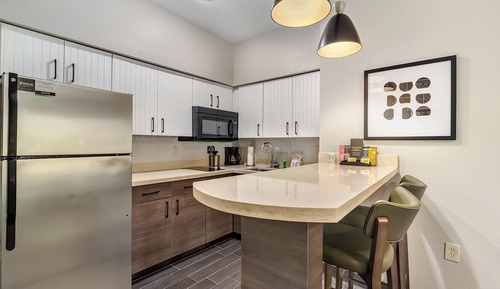 Suite, 1 Bedroom, Kitchen