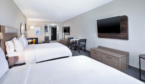Suite, Multiple Beds
