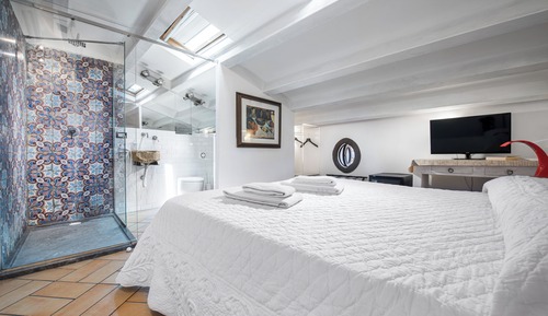 Basic Double Room