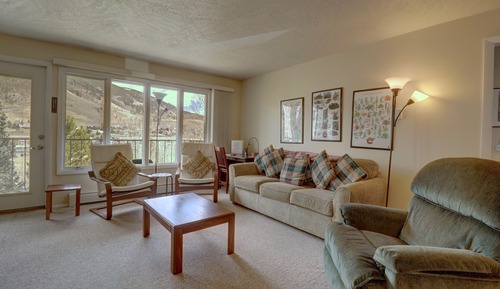 Condo, 2 Bedrooms