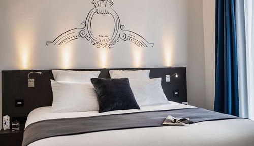 Standard Room, 1 Queen Bed, Non Smoking (Twin bed on request)