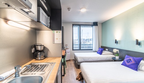 Standard Studio, 2 Twin Beds