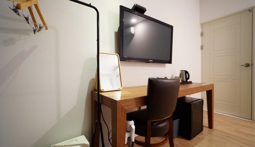 Room (Twin bed A)