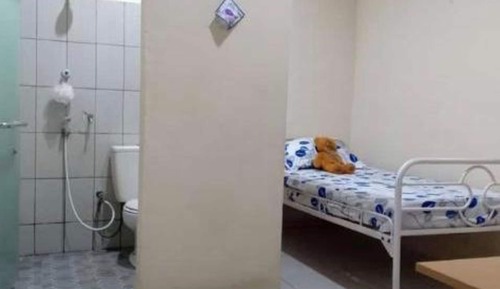 Single Room without AC and Shower