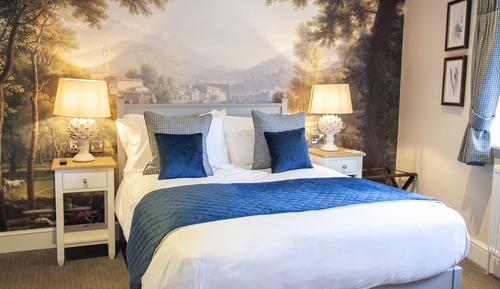 Classic Double Room