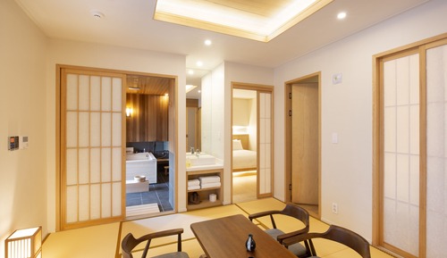 Tatami Deluxe Double Room