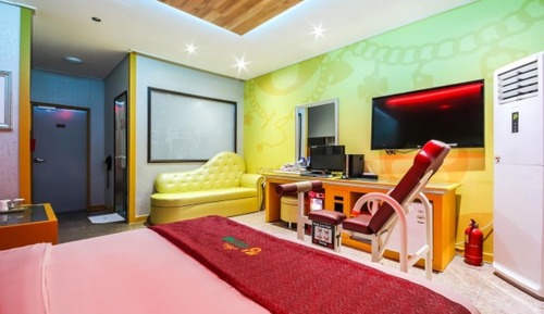 Room (Standard Room (Netflix Massage Bed So)