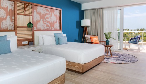 Room, 2 Queen Beds (Paradise)